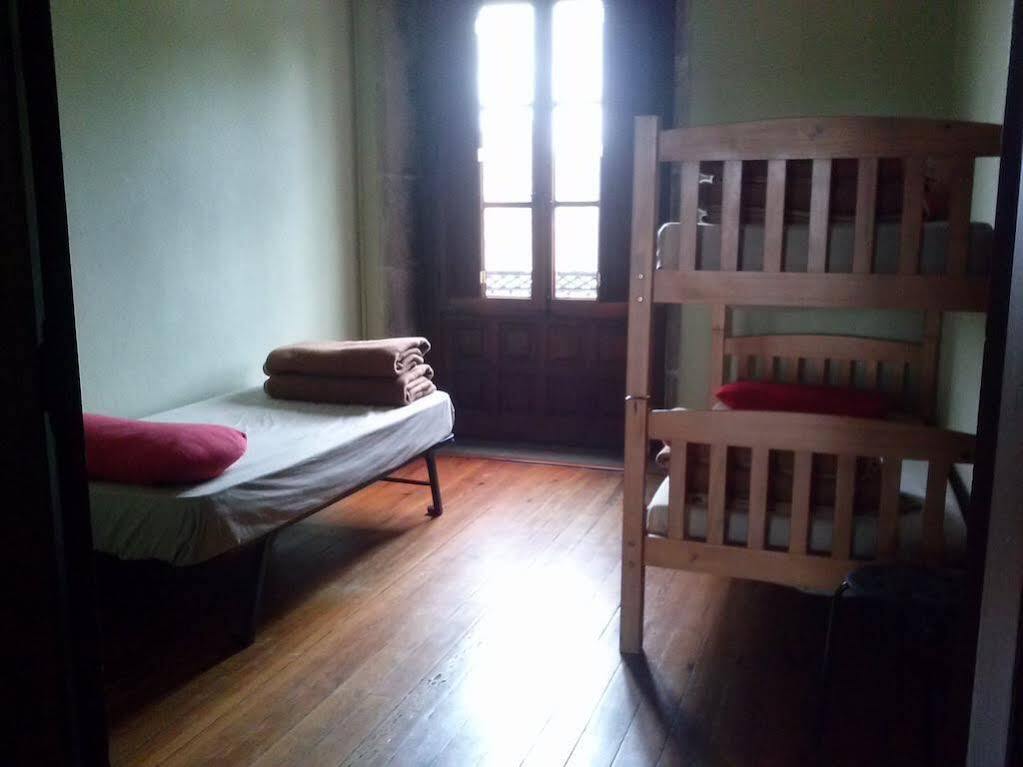 Albergue Roots & Boots Santiago de Compostela Dış mekan fotoğraf